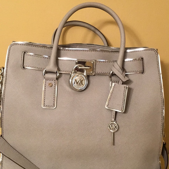 EUC Michael Kors bag-large - Picture 3 of 4